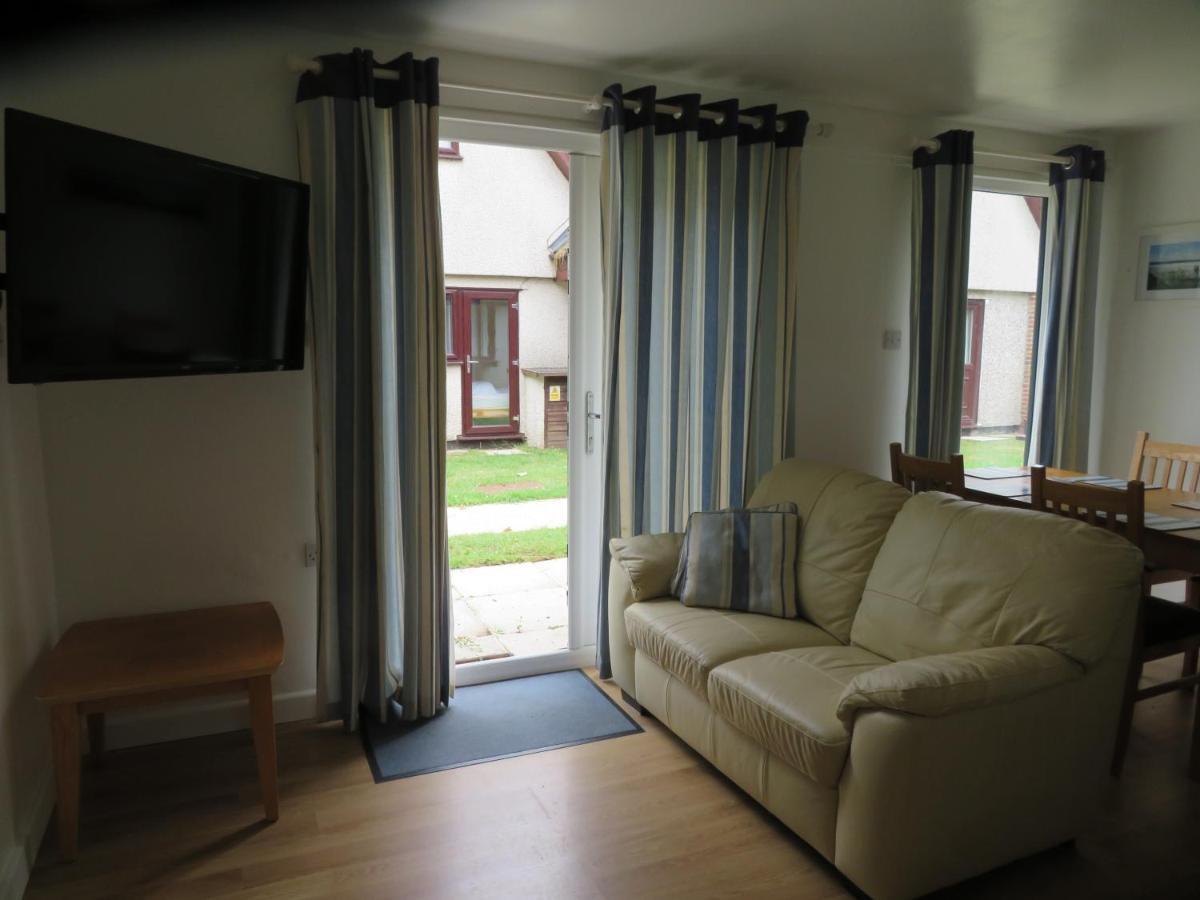 11 Trevithick Court Tolroy Manor Apartment Хейл Екстериор снимка